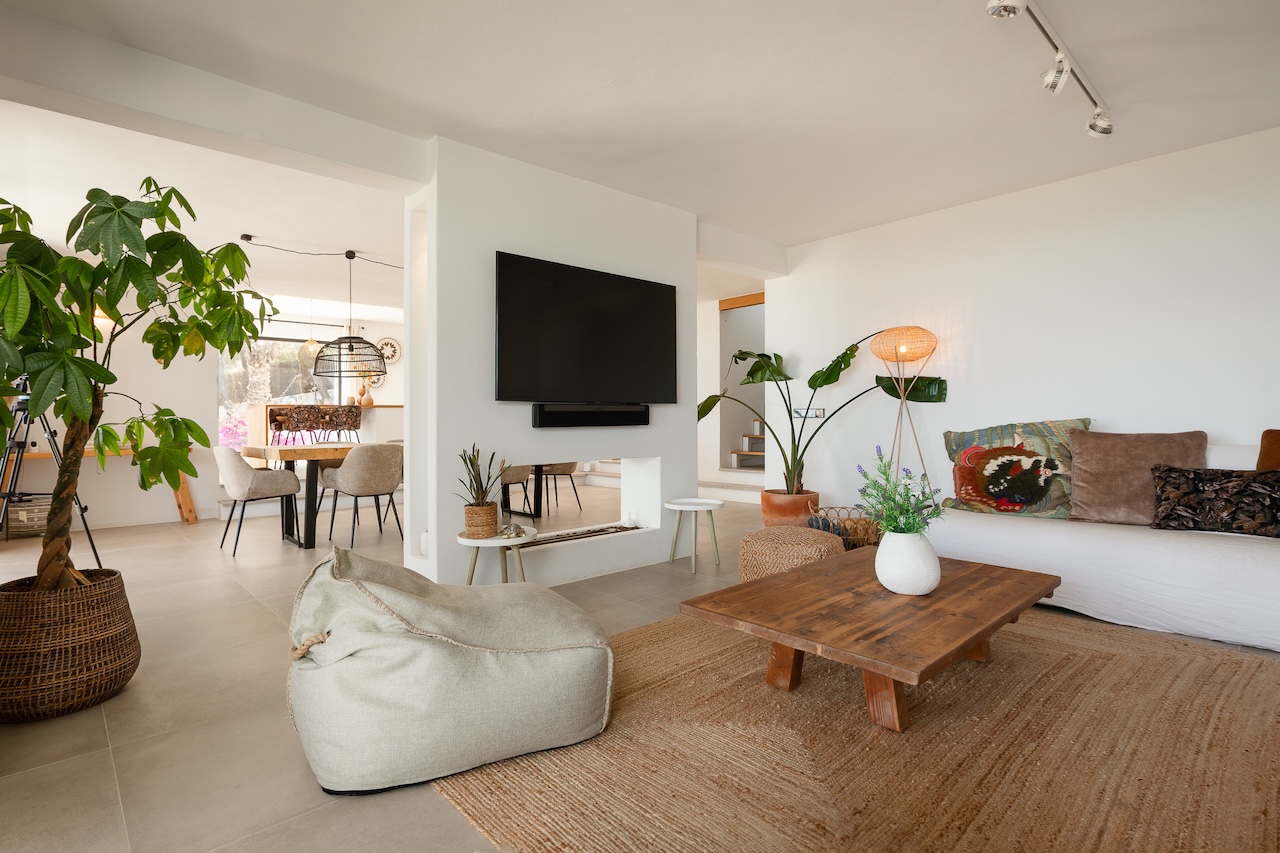 Resa Estates Ibiza for sale villa sea views koop tv living room.jpg